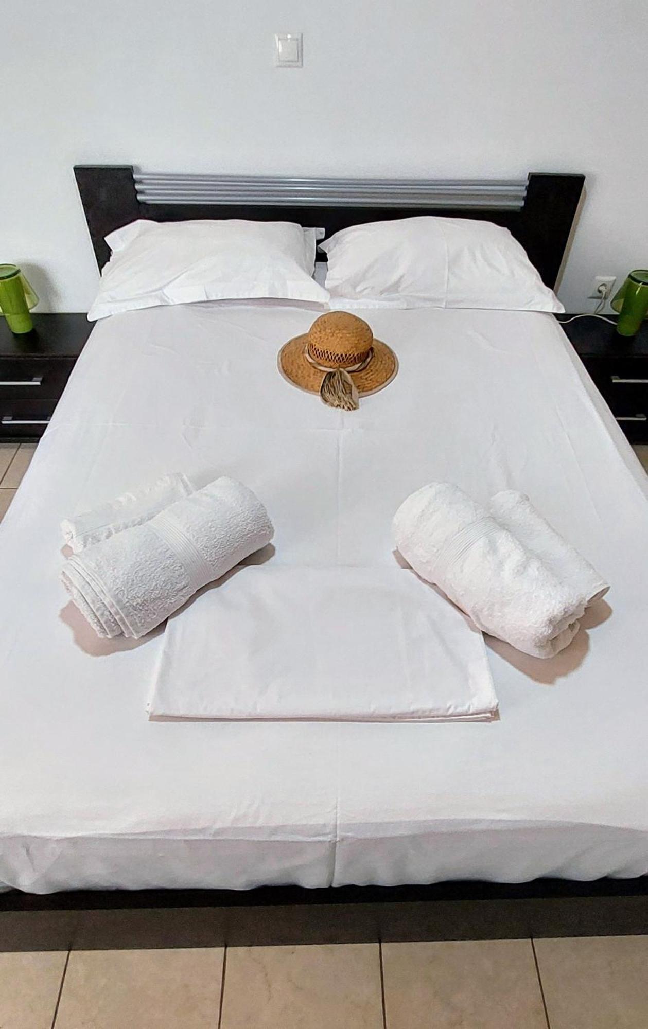 Κορωνιδα Apartment Ligourio Bagian luar foto